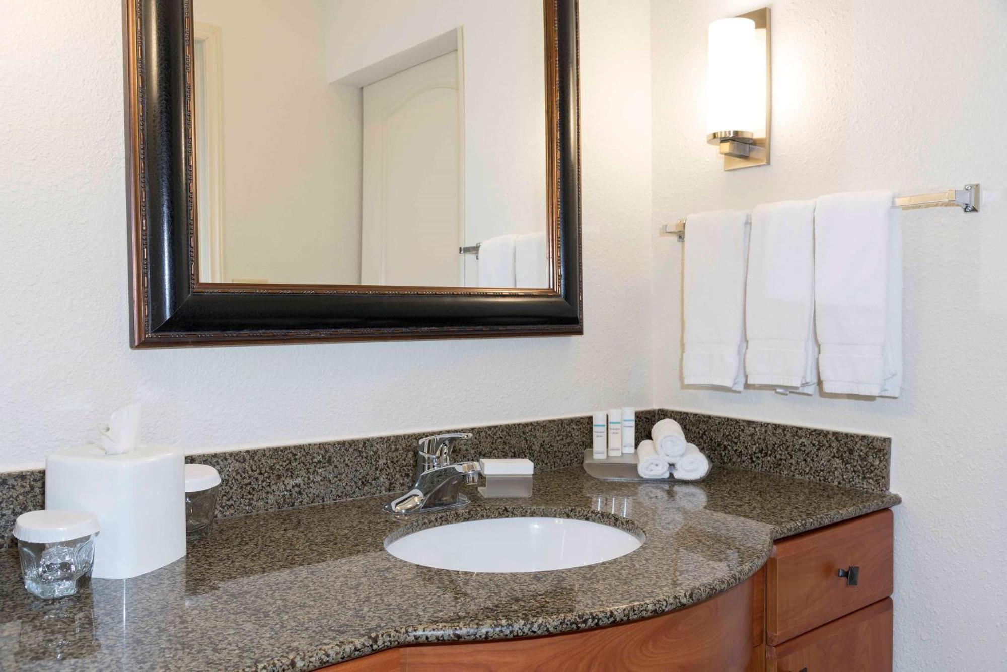 Homewood Suites By Hilton Indianapolis Airport / Plainfield Eksteriør billede